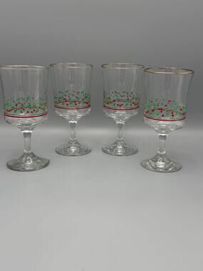 Libbey Arby’s Christmas Collection Wine Glasses (1985-1986) Set of 4